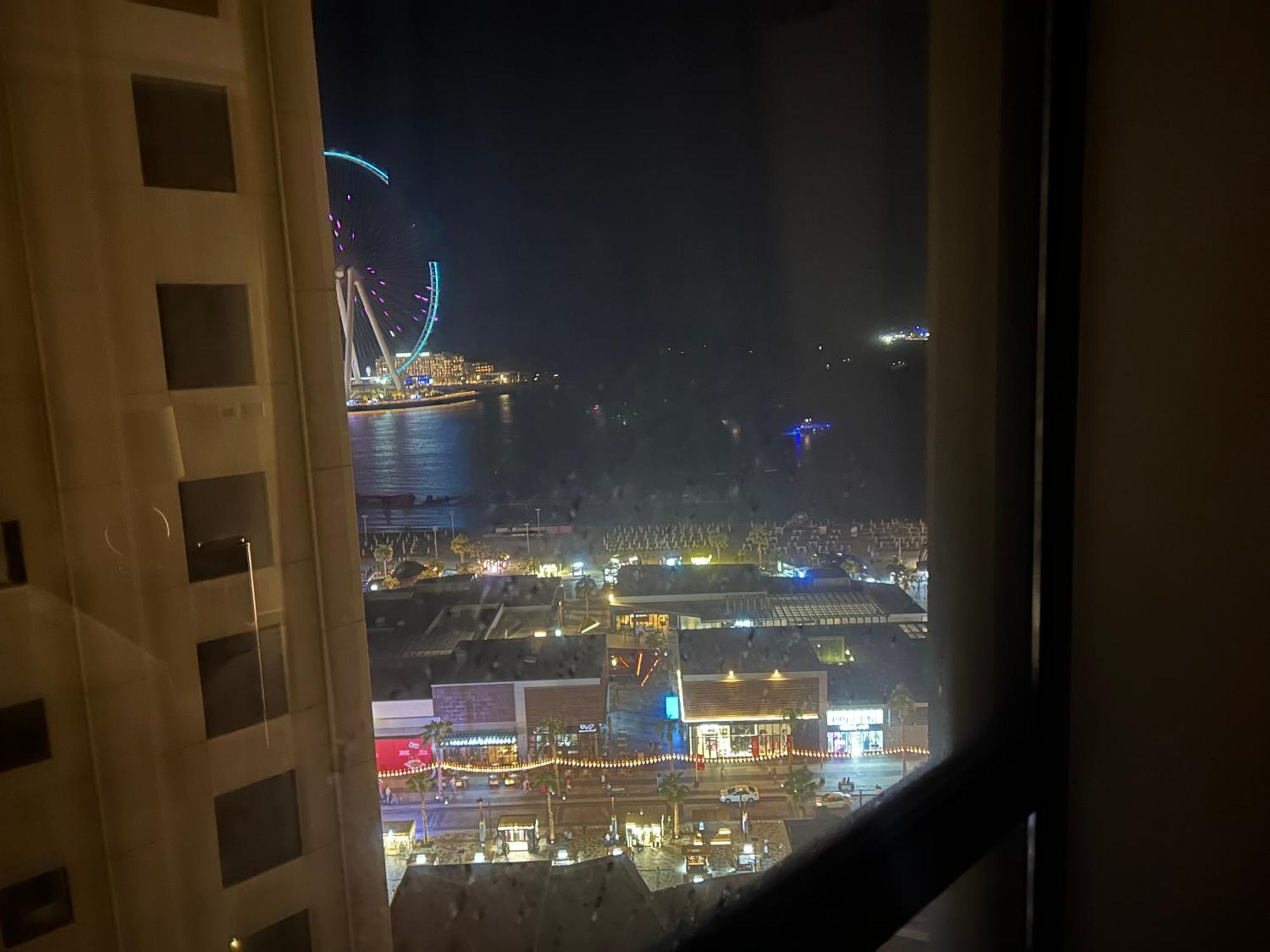 Usmans 4bdrm Sea View Rimal Apartment Dubai