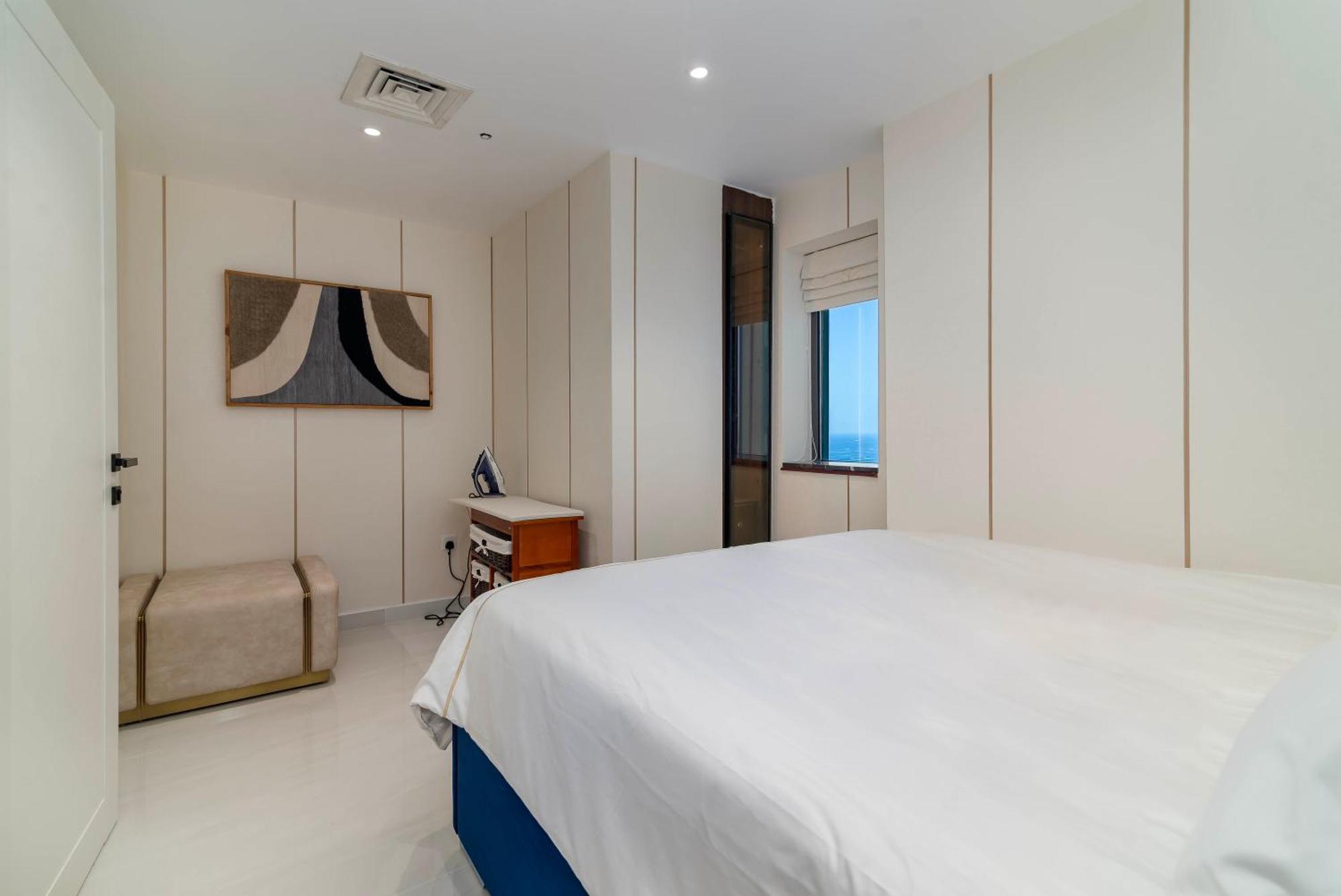 Apartment Usmans 4bdrm Sea View Rimal Dubai