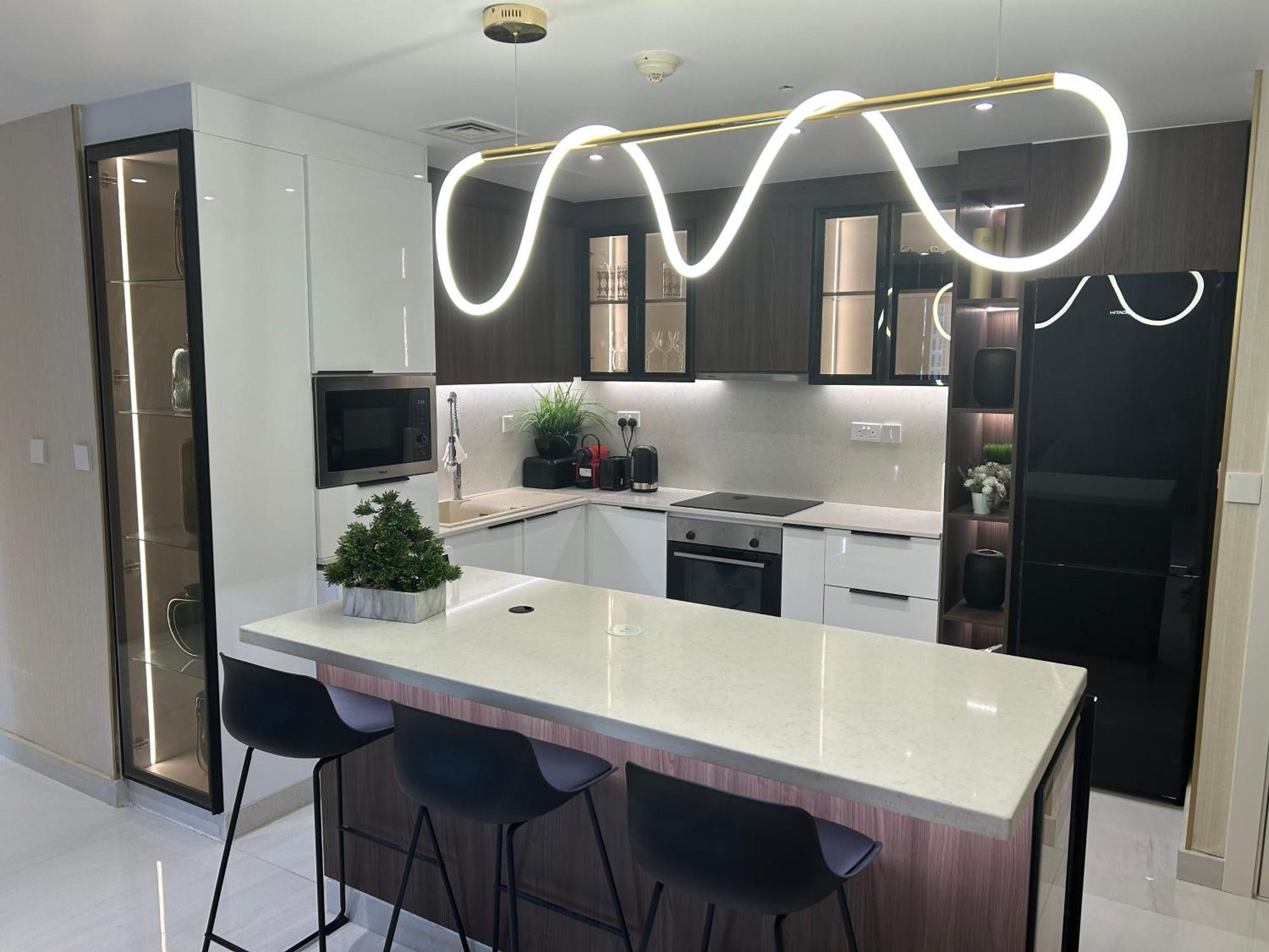 Usmans 4bdrm Sea View Rimal
